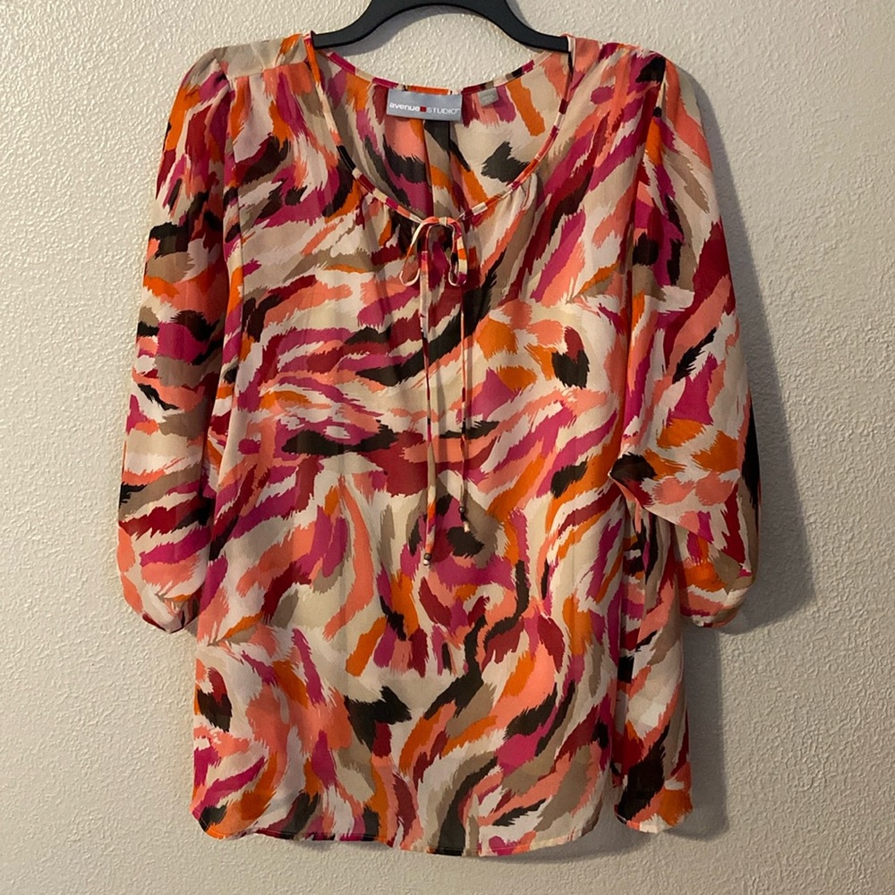 Avenue Studio 3/4 Sleeve 2 Piece Top